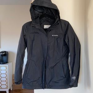 Columbia rain jacket